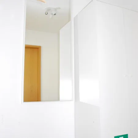 Zentrale Wohnung, 2 Betten,vollmoebliert,nahe Btu,balkon- Parkpkatz Auf Anfrage * Cottbus